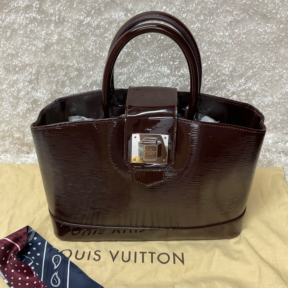 Authentic Louis Vuitton Epi/Vernis Electric Mirabeau Handbag